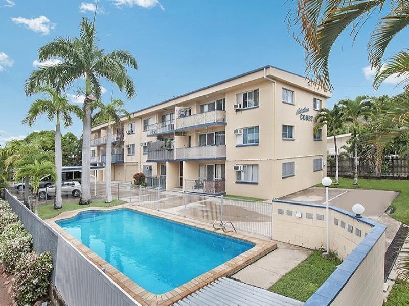 8 / 11 Vaughan, West End QLD 4810