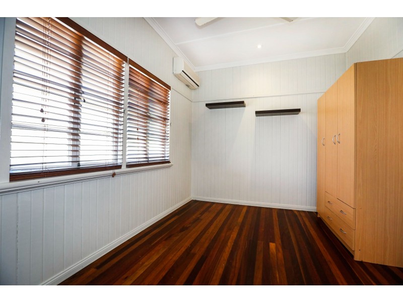 49 HALIFAX STREET, Garbutt QLD 4814