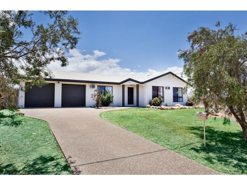 2 BELLAMY STREET, Rasmussen QLD 4815