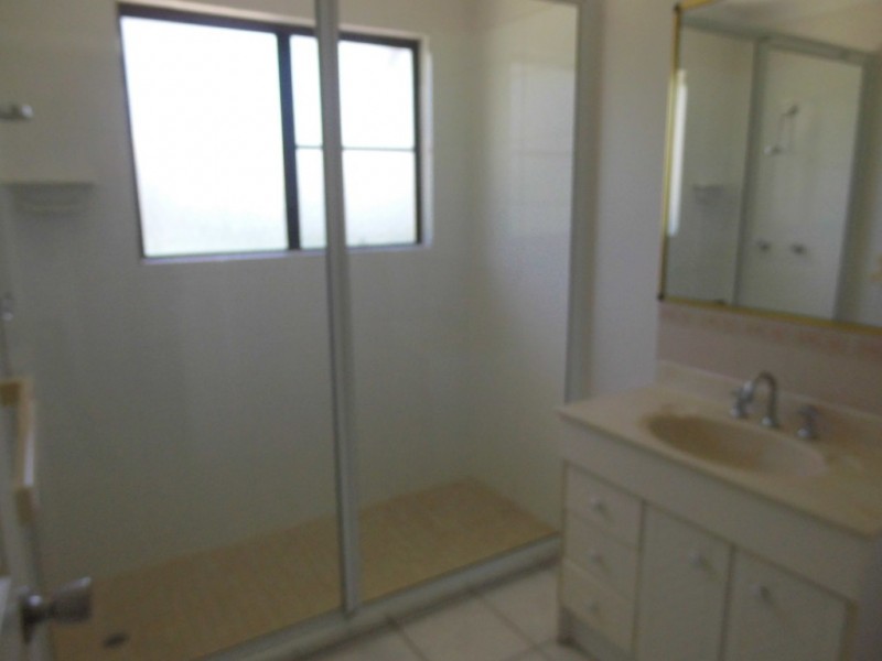 5 Sally, Rasmussen QLD 4815