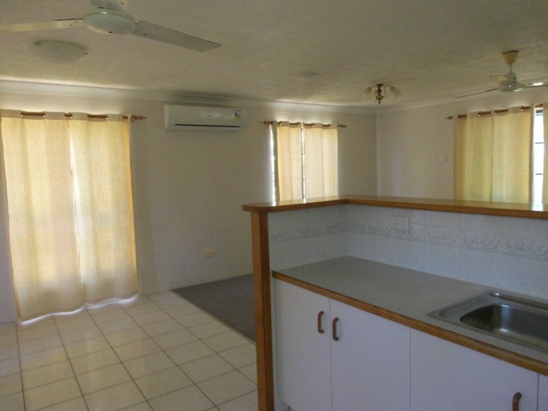 5 Sally, Rasmussen QLD 4815