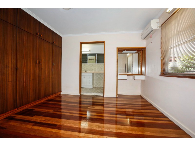 7 BRAMPTON AVENUE, Cranbrook QLD 4814