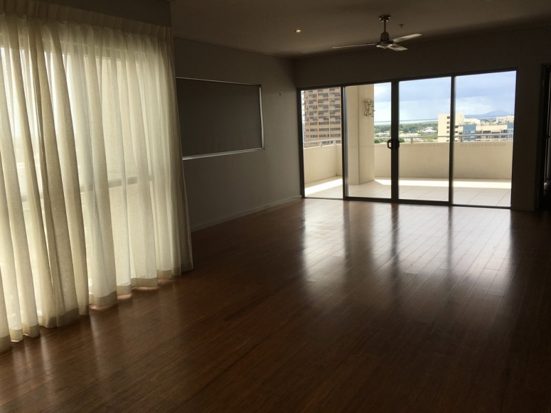 801/148 Walker Street, Townsville City QLD 4810