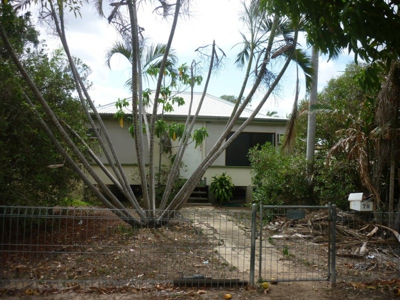 70 Lindsay Street, Rosslea QLD 4812