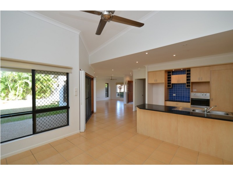 6 JIREENA COURT, Annandale QLD 4814