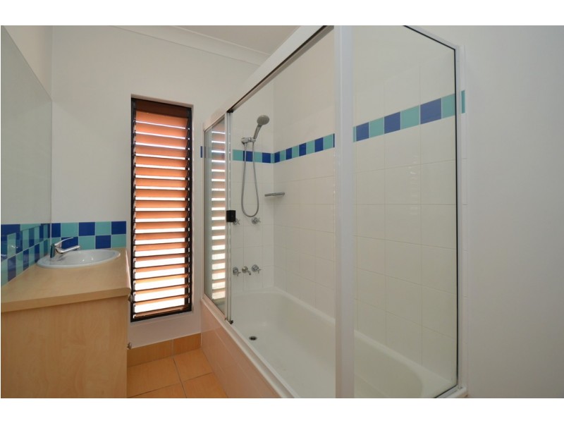 6 JIREENA COURT, Annandale QLD 4814