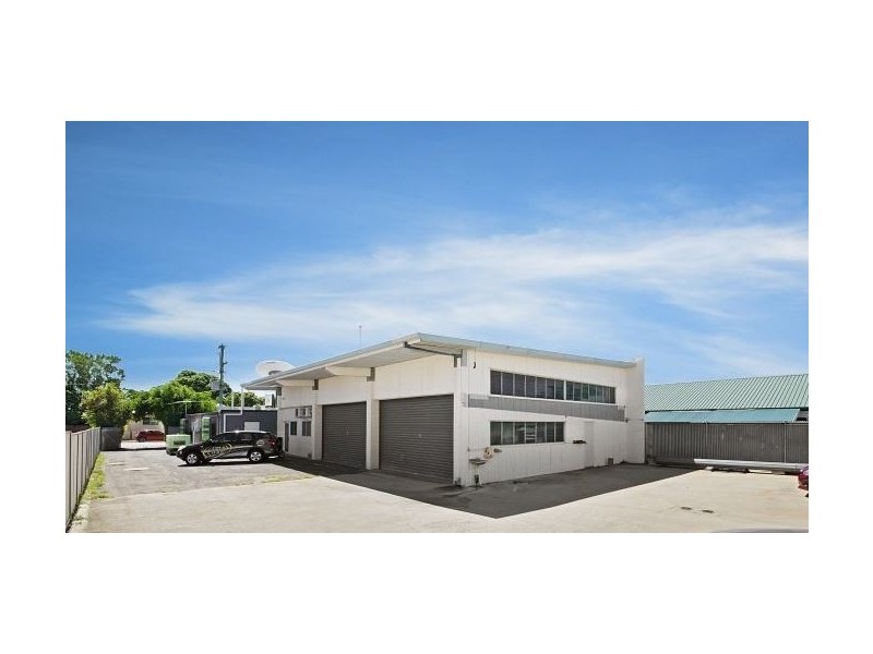 96 DEARNESS STREET, Garbutt QLD 4814