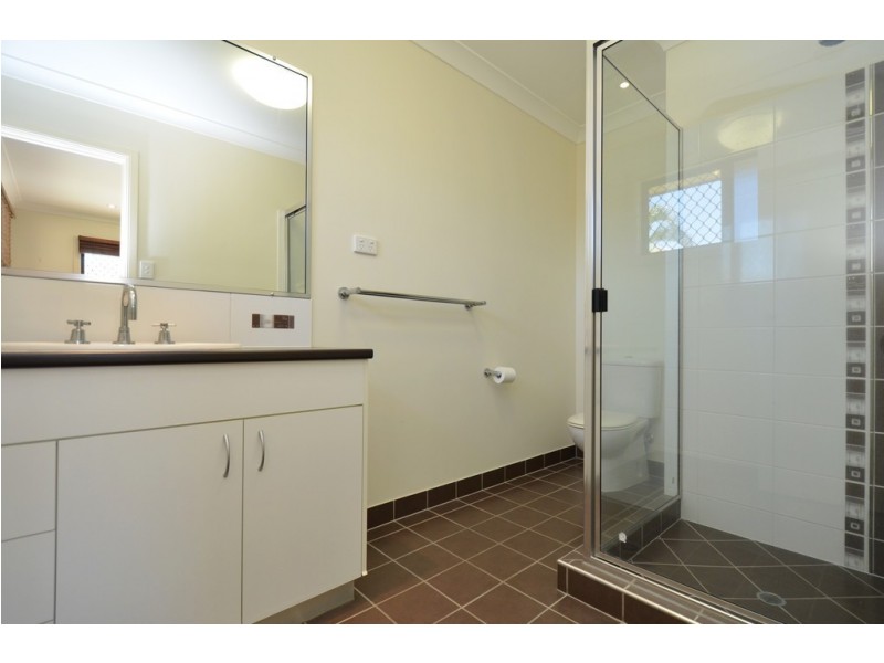 43 SANDPLOVER CIRCUIT, Bohle Plains QLD 4817