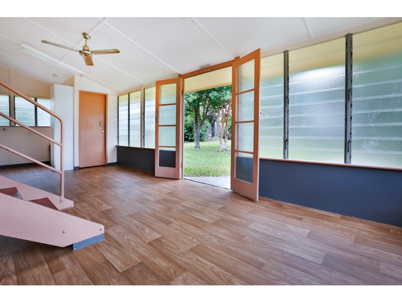 65 HAMMETT STREET, Currajong QLD 4812