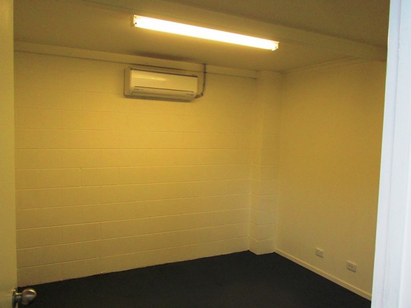 96 DEARNESS STREET, Garbutt QLD 4814