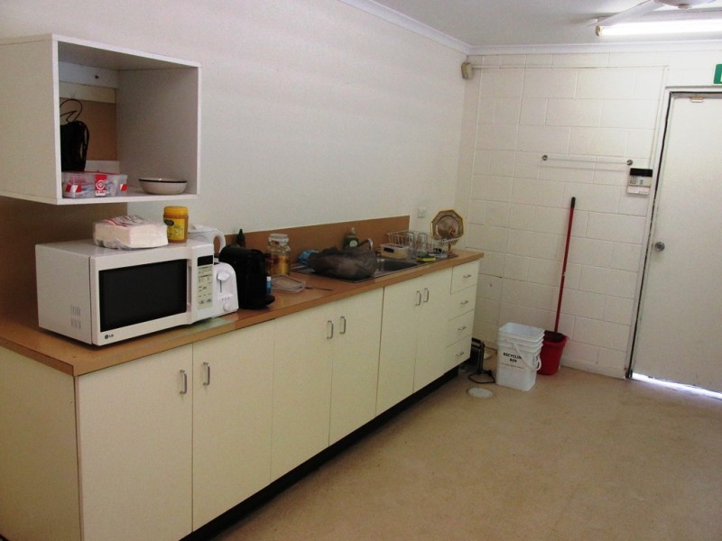 96 DEARNESS STREET, Garbutt QLD 4814