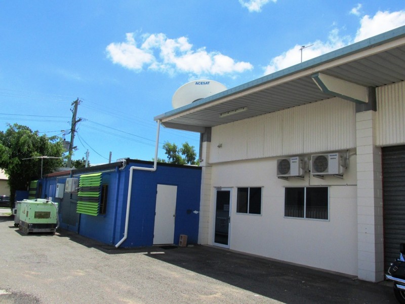 96 DEARNESS STREET, Garbutt QLD 4814