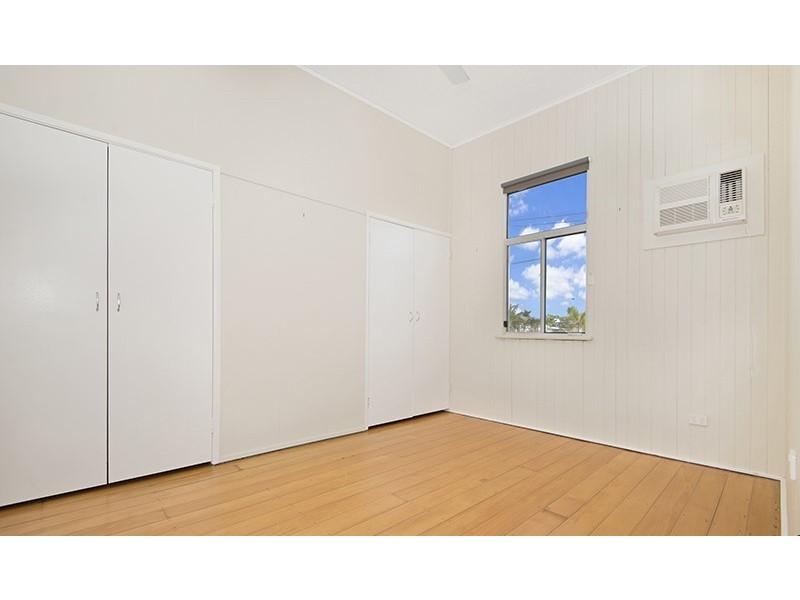 74 TODD STREET, Railway Estate QLD 4810