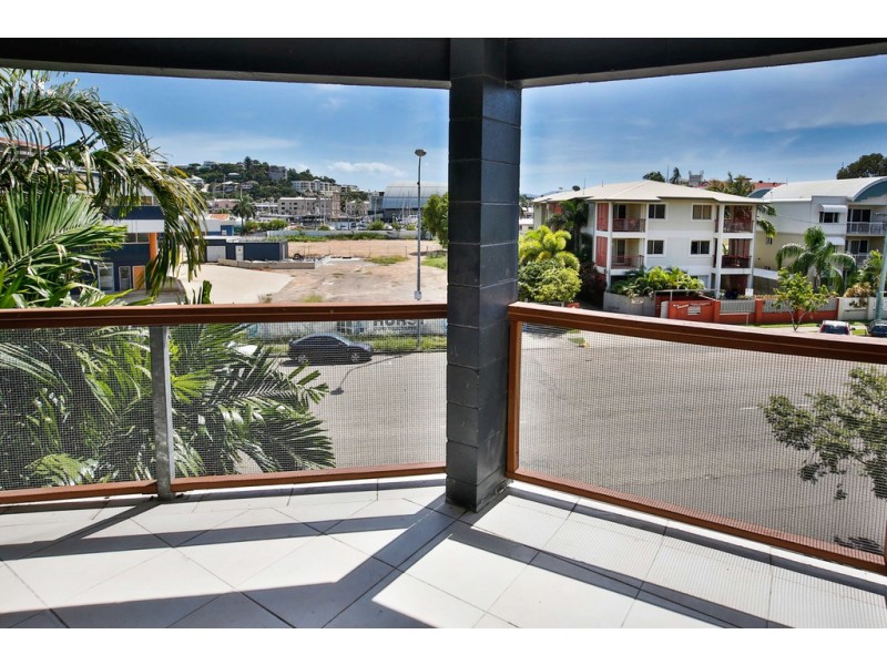 20/33-35 MCILWRAITH STREET, South Townsville QLD 4810