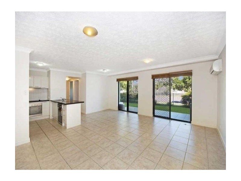 30/100 Ninth Avenue, Railway Estate QLD 4810