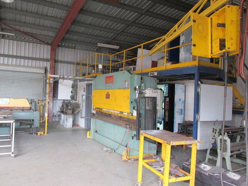 125 ALLAMBIE LANE, Rasmussen QLD 4815