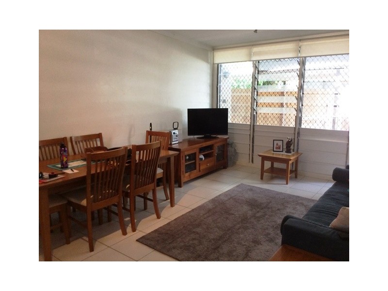 3/53 Princes Road, Hyde Park QLD 4812