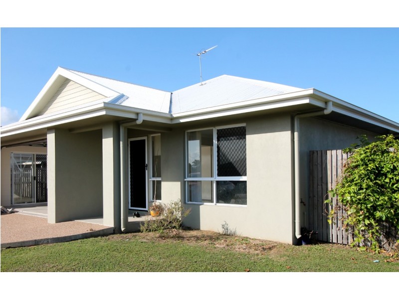 18 Limmerick Way, Mount Low QLD 4818