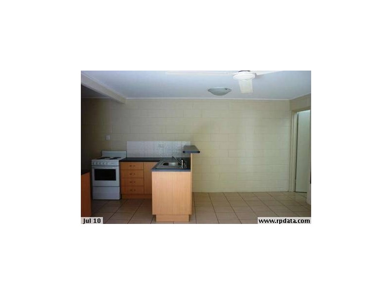 4/54 Percy Street, West End QLD 4810