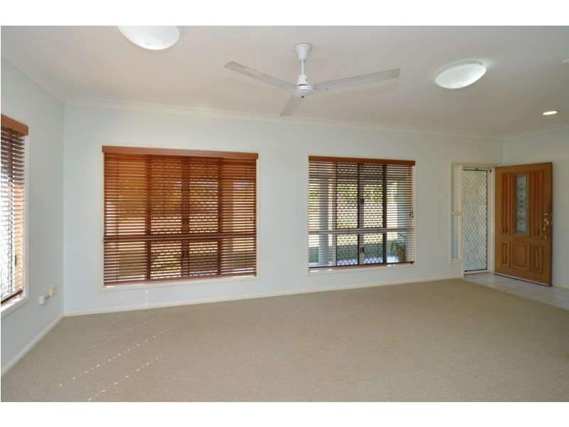 4 JOYARD COURT, Rangewood QLD 4817