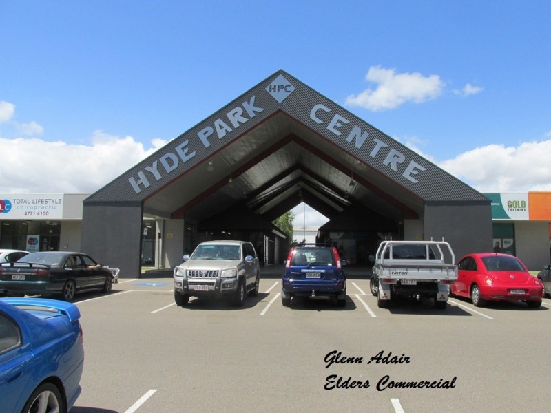 17 A / 36 Kings Road, Hyde Park QLD 4812