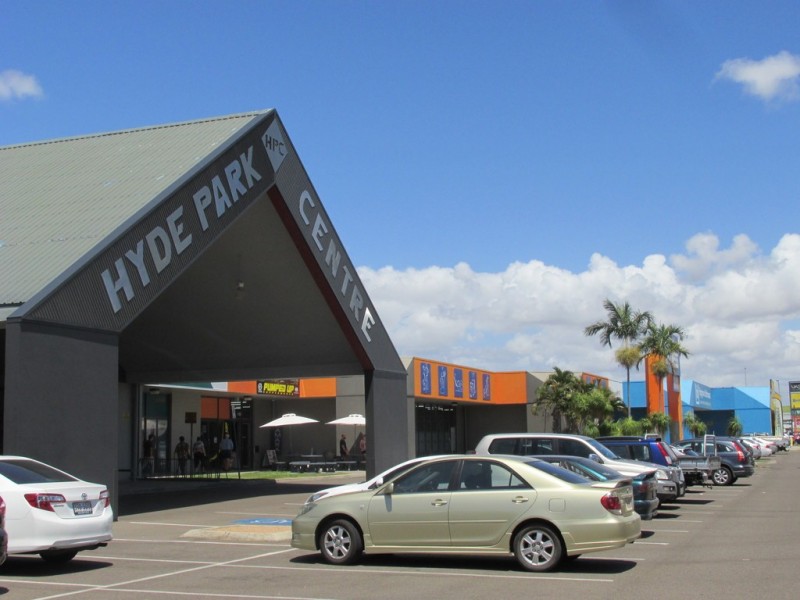 17 A / 36 Kings Road, Hyde Park QLD 4812