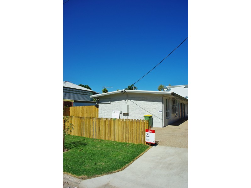 2/36 BROOKS STREET, Railway Estate QLD 4810