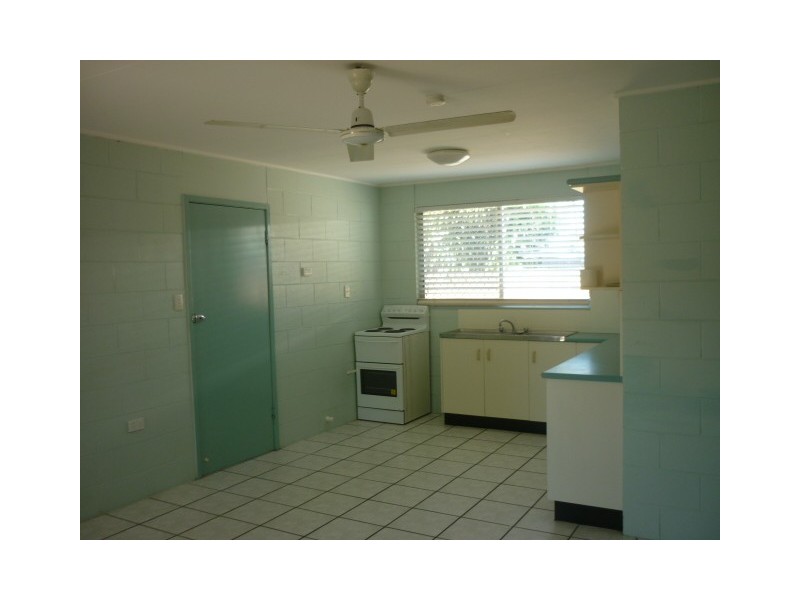 2/36 BROOKS STREET, Railway Estate QLD 4810