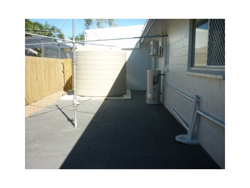 2/36 BROOKS STREET, Railway Estate QLD 4810