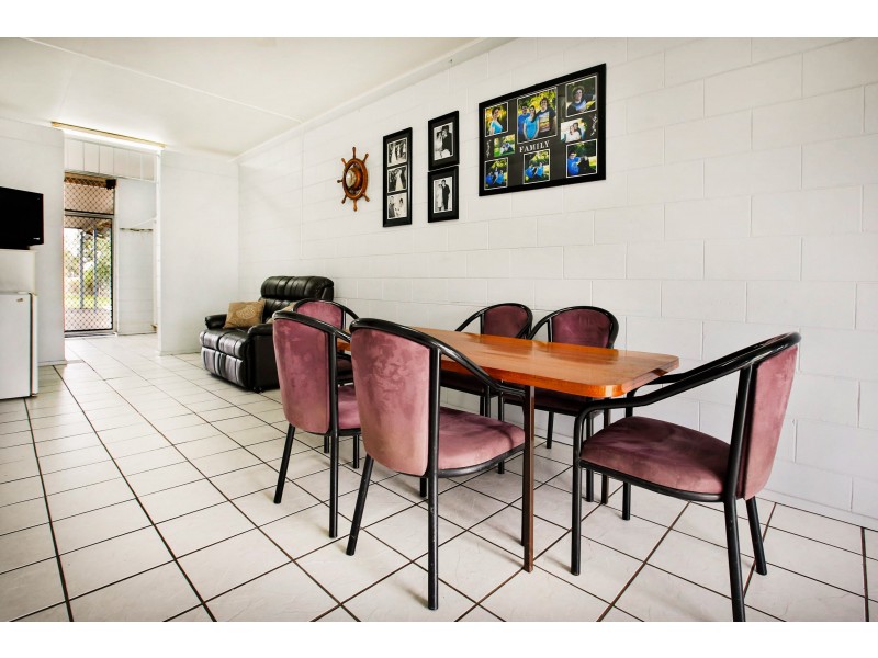 82 CLARKE STREET, Garbutt QLD 4814