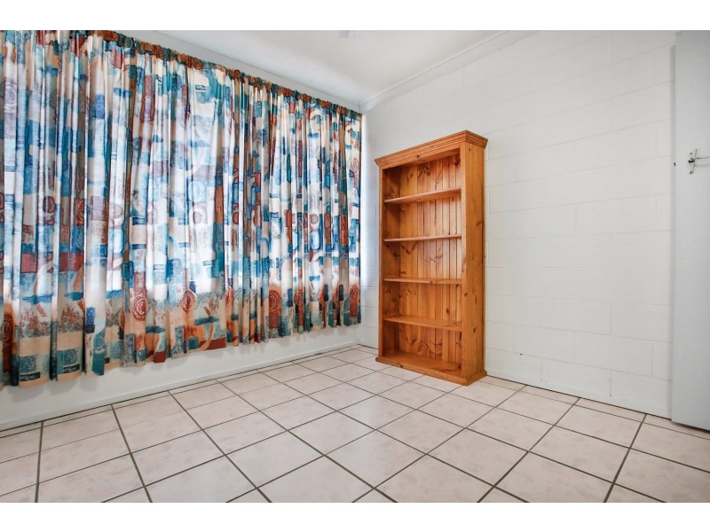 82 CLARKE STREET, Garbutt QLD 4814