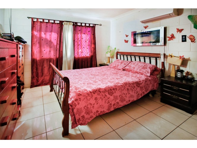 2 LAWRENCE STREET, Kelso QLD 4815