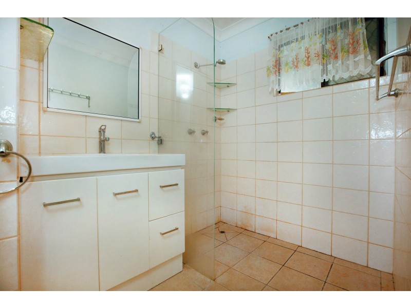 2 LAWRENCE STREET, Kelso QLD 4815