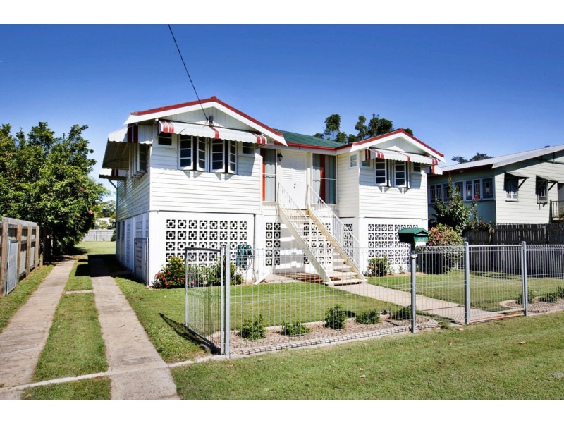 16 BROOKS STREET, Railway Estate QLD 4810