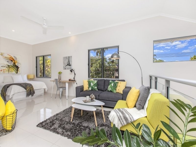 2/7 Winston Avenue, Stuart Park NT 0820
