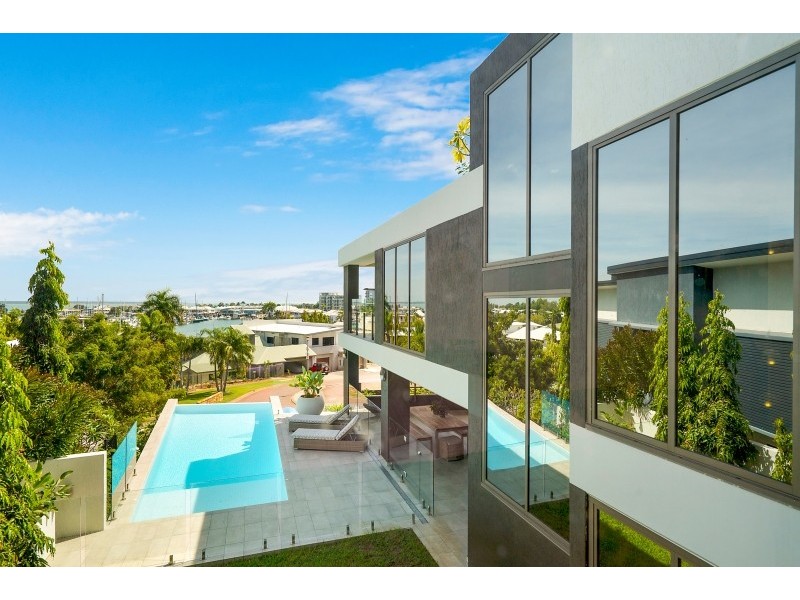 13 Cullen Bay Crescent, Cullen Bay NT 0820