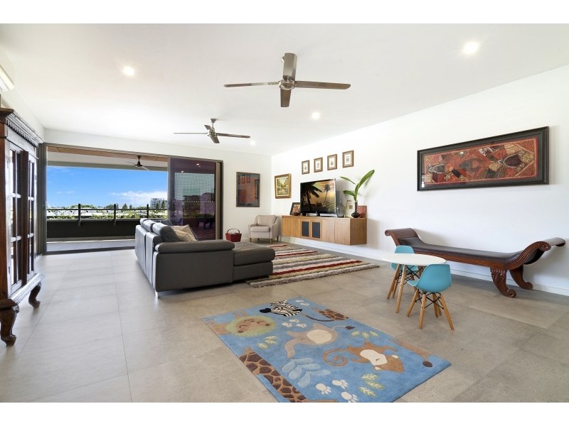 13 Cullen Bay Crescent, Cullen Bay NT 0820