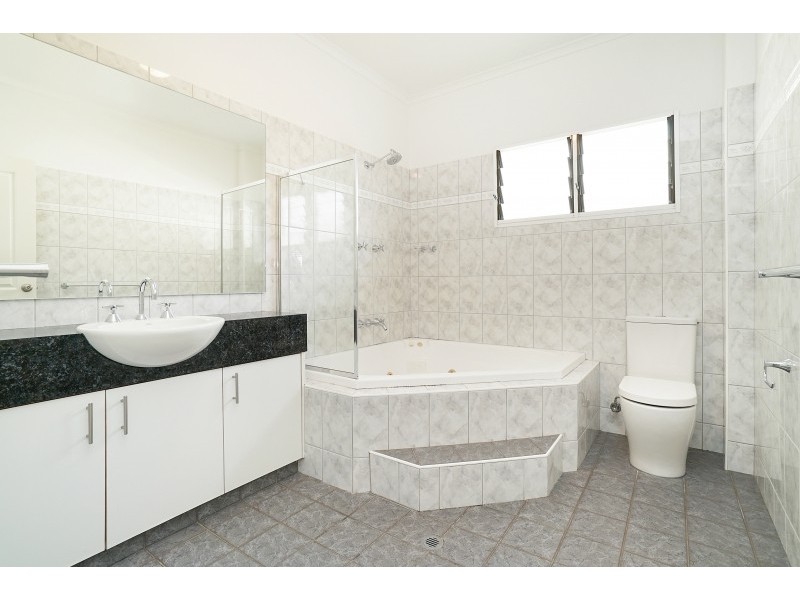 1/146 Casuarina Drive, Nightcliff NT 0810