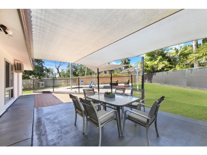30 Hodgson Drive, Leanyer NT 0812