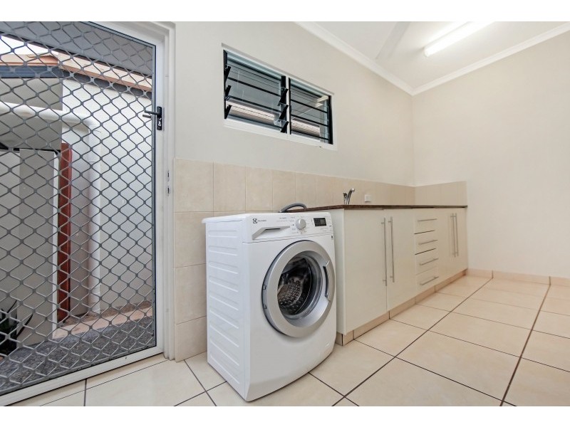 8 Montgomerie Street, Coconut Grove NT 0810