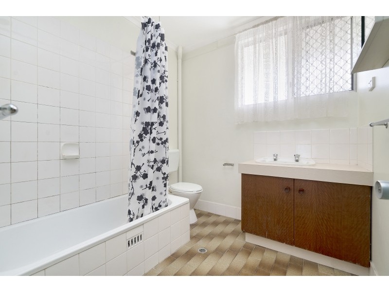 2/48 Koolinda Crescent, Karama NT 0812