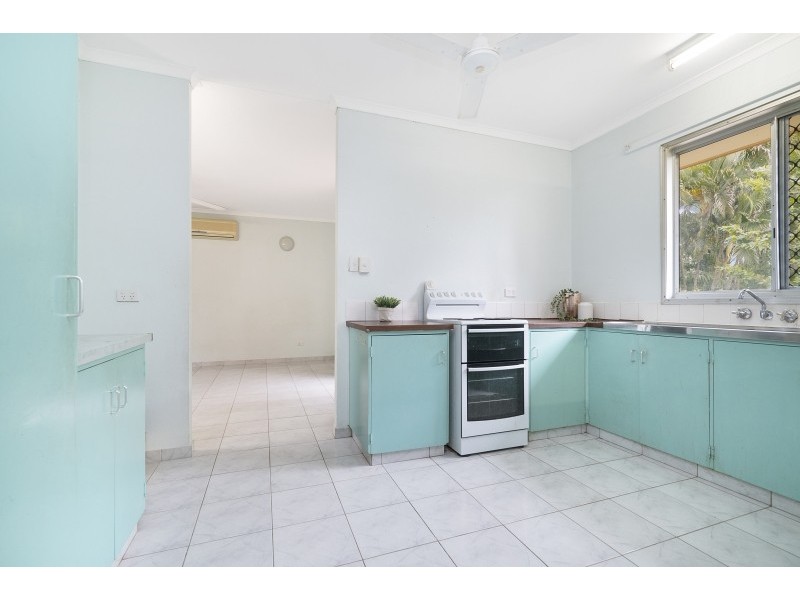 16 Mahogany Crescent, Karama NT 0812