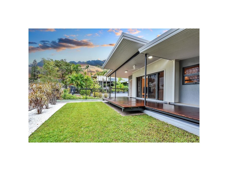 2/10 Gardens Hill Crescent, The Gardens NT 0820
