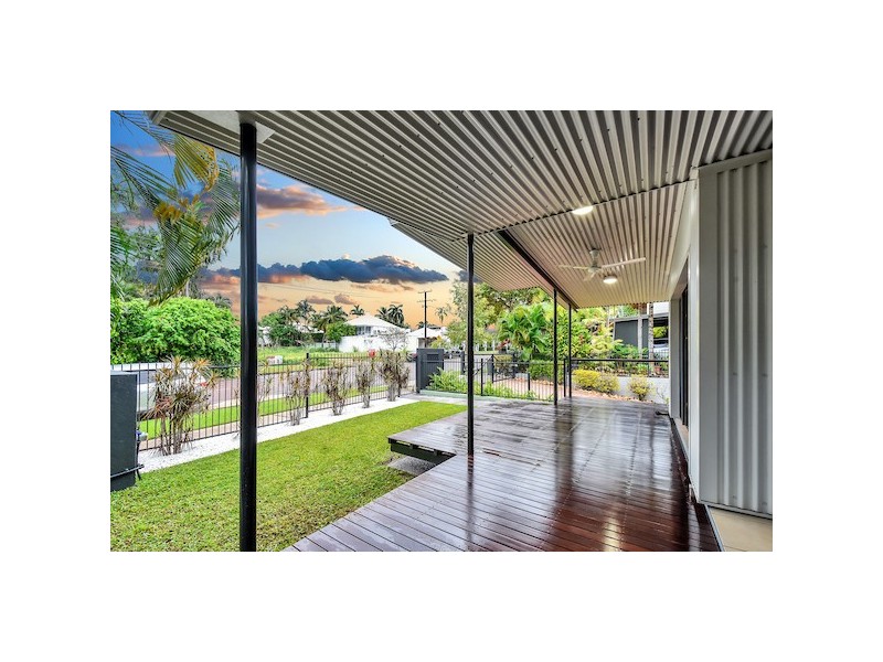 2/10 Gardens Hill Crescent, The Gardens NT 0820