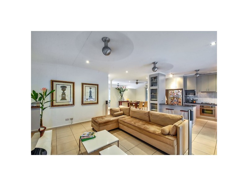 2/10 Gardens Hill Crescent, The Gardens NT 0820
