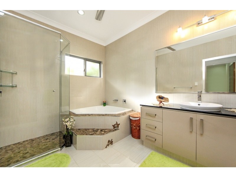 15 Barden Street, Muirhead NT 0810