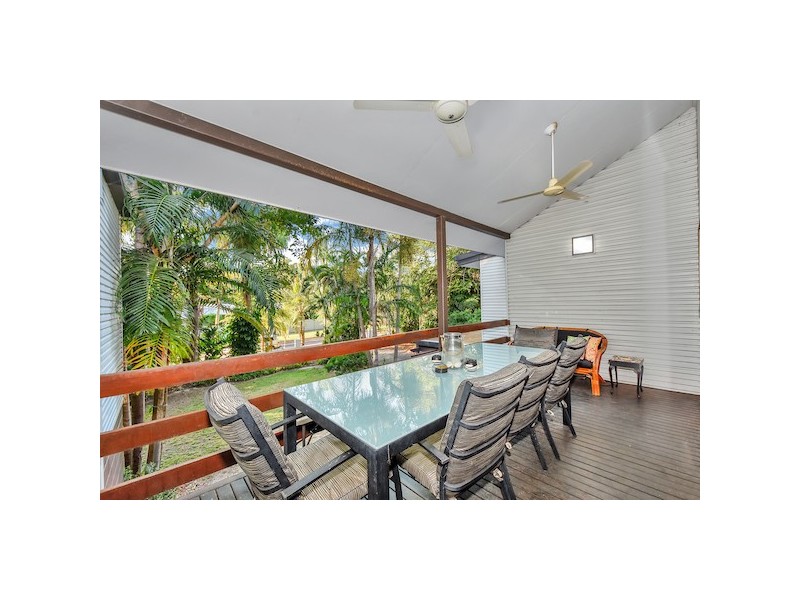 4 Bauhinia Street, Nightcliff NT 0810