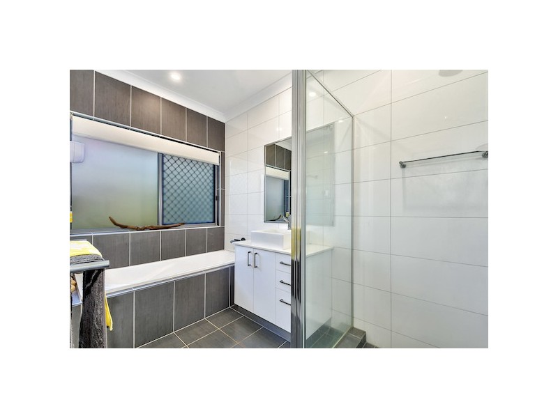 35 Mahoney Street, Muirhead NT 0810