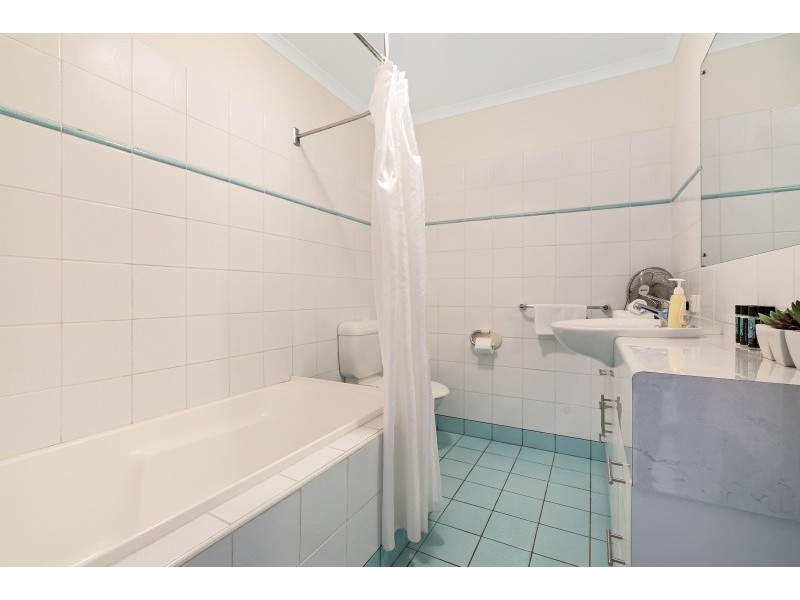 2/35 Paspaley Place, Cullen Bay NT 0820