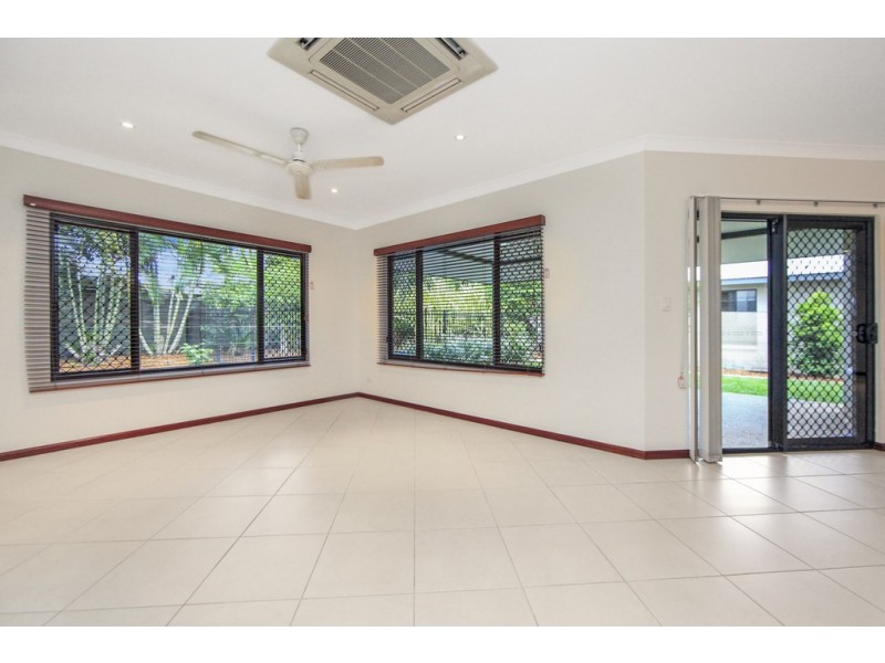 17 Allcorn Street, Farrar NT 0830